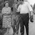 Тигран Петросян (в центре) со своей женой и другом
