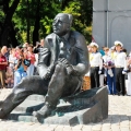 Памятник Бабелю в Одессе