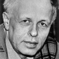 Андрей Дмитриевич Сахаров  — советский физик, академик АН СССР и политический деятель, диссидент и правозащитник, один из создателей первой советской водородной бомбы