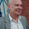 Николай Николаевич Добронравов — крупный советский и российский поэт-песенник. Лауреат Государственной премии СССР