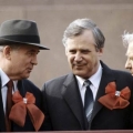Горбачев, Рыжков, Лигачев на трибуне Кремля, 1986 год