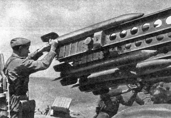 Фото: Оружие Великой Победы - Катюша. 1943 год