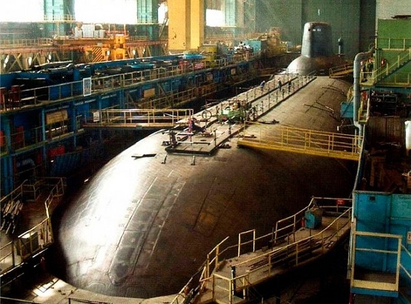 Фото: Атомная подлодка Акула разработана в ленинградском Центральном конструкторском бюро морской техники Рубин, 1976 год