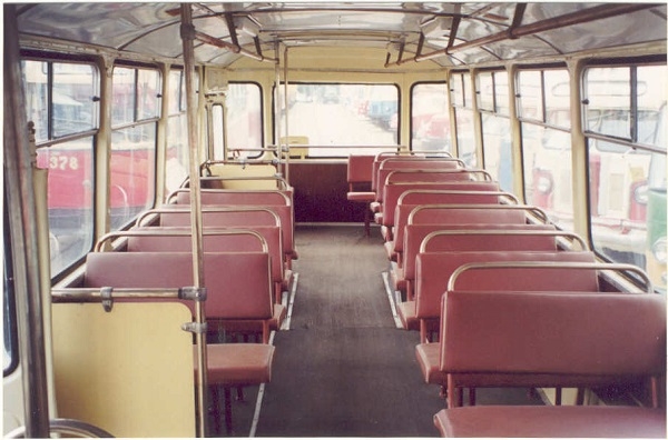 Фото: Салон автобуса ЛИАЗ 677