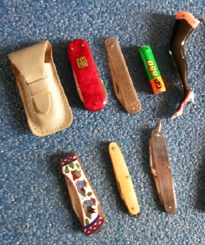 Фото: Коллекция перочинных ножей советского времени