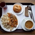 Поднос с едой из советской столовки