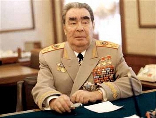 Фото: О смерти Леонида Брежнева было официально сообщено 11 ноября 1982 года в программе «Время» диктором Игорем Кирилловым