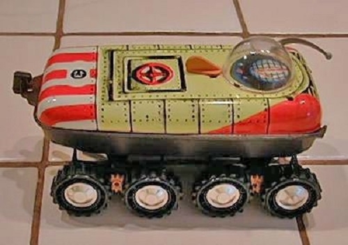 Фото: Радиоуправляемые советские игрушки