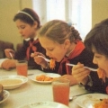 Тушеная морковка из советской школьной столовой.