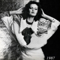 Романтический модный женский облик конца 80х
