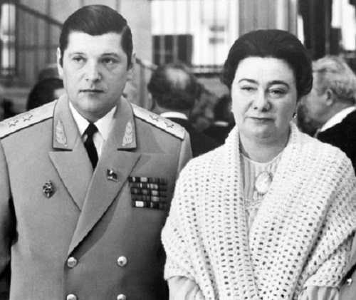 Фото: Юрий Чурбанов, зять Брежнева, осужденный по Узбекскому делу в 1983, с женой Галиной Брежневой