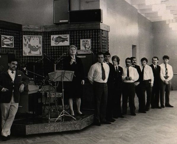 Фото: Музыкальная программа в советском ресторане