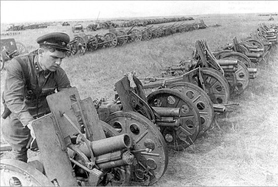 Фото: Советская артиллерия 