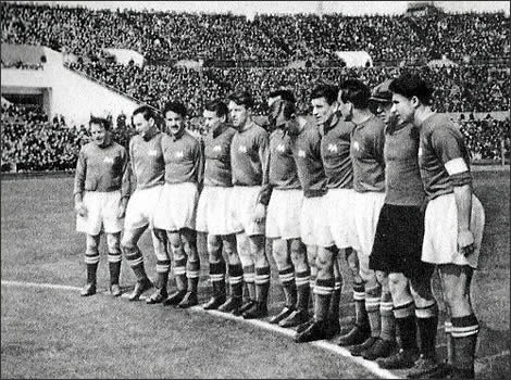 Фото: Сборная СССР по футболу. 2 мая 1952