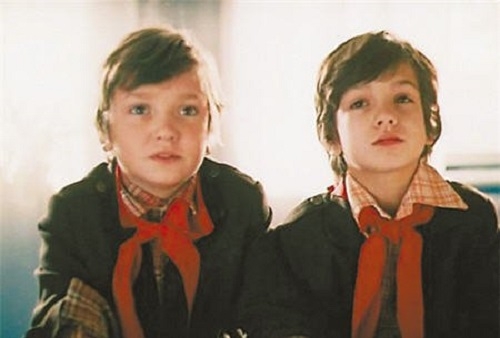 Фото: Главные герои популярного советского фильма Петров и Васечкин, 1984 год