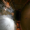 Шахтная площадка для спуска-подъема в тоннель заброшенного ускорителя элементарных частиц в Протвино. 2014 год