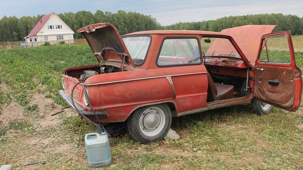 Фото: Купить в СССР автомобиль ЗАЗ-968  можно было за 3500 рублей