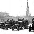 Они уходили на фронт. Военный парад в Москве 7 ноября 1941 года