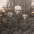 Актер-фронтовик Юрий Владимирович Никулин с однополчанами, 1943 год