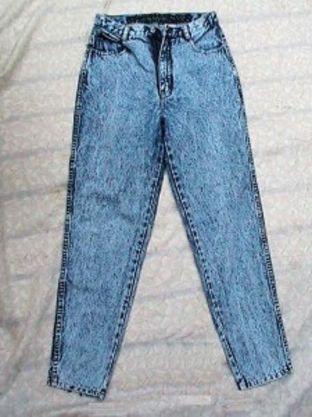 Фото: Модный фасон джинс-варенок в СССР конца 80х