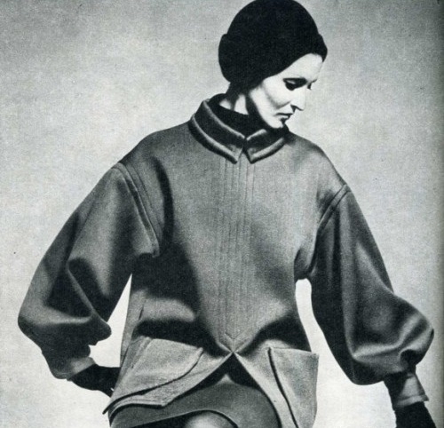 Фото: Румия - любимая модель Вячеслава Зайцева, 1976 год