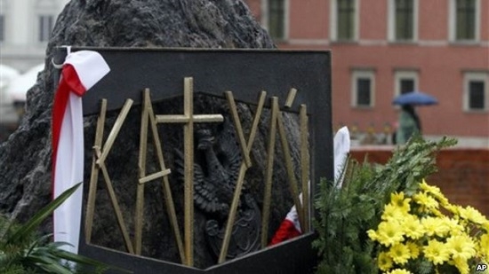 Фото: Памятник жертвам Катыни в Польше