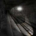 Поезд-призрак на кольцевой станции метро в Москве.