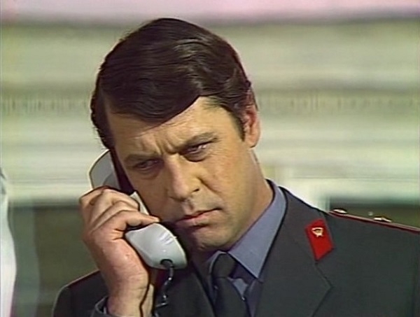 Фото: Георгий Мартынюк в роли Пал Палыча Знаменского Следствие ведут ЗнаТоКи, 1976 год