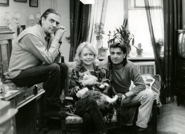Фото: Свестлана Немоляева с мужем и сыном