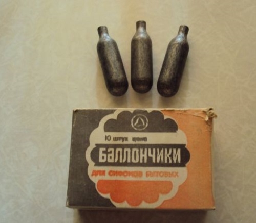 Фото: Баллончики для заправки советского сифона