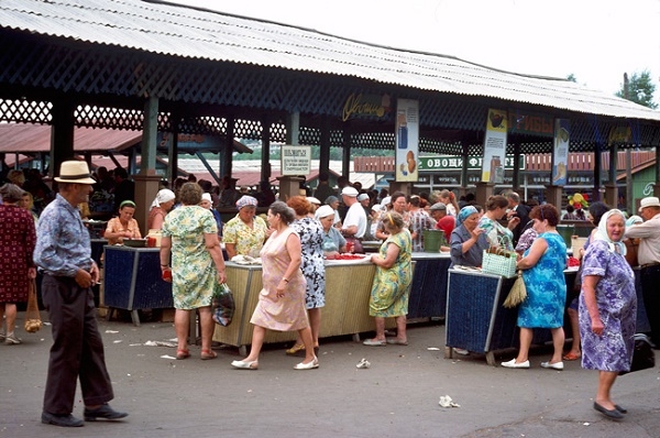 Фото: Хабаровск, рынок. Фотография из путешествия Хака Дюпакье по СССР