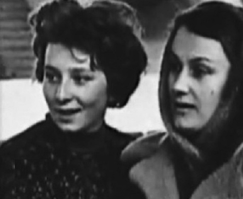 Фото: Будущие звезды тренерского искусства Татьяна Тарасова и Елена Чайковская, 1967 год