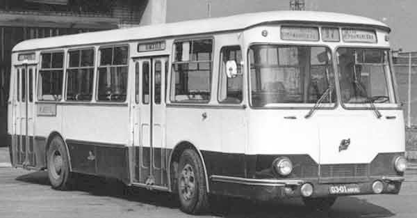 Фото: Один из первых автобусов ЛИАЗ 677