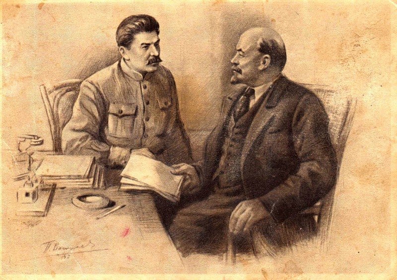 Фото: Ленин и Сталин