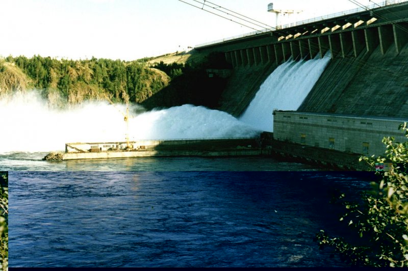 Фото: Братская ГЭС