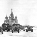 Артиллерия на параде в Москве 7 ноября 1941 года