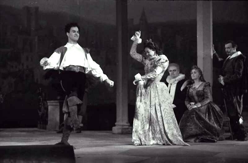 Фото: Владимир Зельдин в спектакле театра Советской Армии Учитель танцев