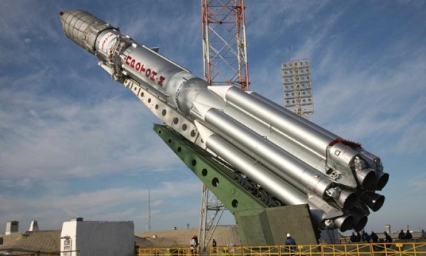 Фото: Старт ракеты-носителя Протон - М с Байконура