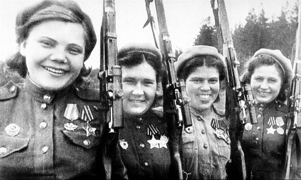 Фото: Женщины-снайперы Великой Отечественной Войны