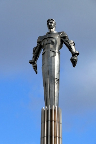 Фото: Памятник Юрию Гагарину. Москва.