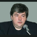 Олег Вакуловский - один из первых ведущих программы Взгляд