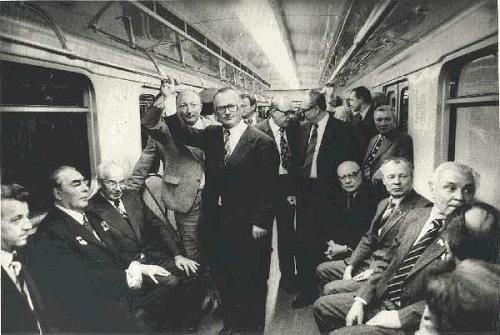 Фото: Советское политбюро в метро