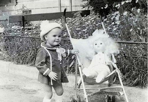 Фото: Детская коляска - трость советских времен
