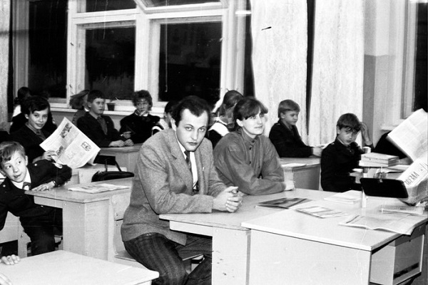 Фото: Уроки политинформации проходили в советских школах раз в неделю 