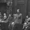 Бывший рейхсминистр здравоохранения Карл Брандт слушает свой смертный приговор на Нюрнбергском процессе