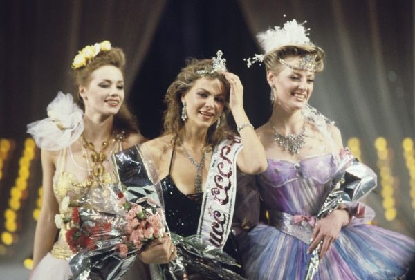 Фото: Финалистки Мисс СССР-1989