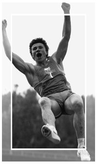 Фото: Сергей Бубка в прыжке.