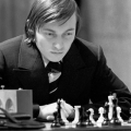 1975 г. - Анатолий Карпов стал чемпионом мира по шахматам. 