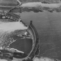 взорванная плотина ДнепроГЭС, фотография сделана с борта немецкого военного самолета