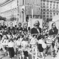 Первомайская демонстрация в Киеве. 1986. 